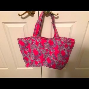 Beautiful Lilly Pulitzer Beach Bag